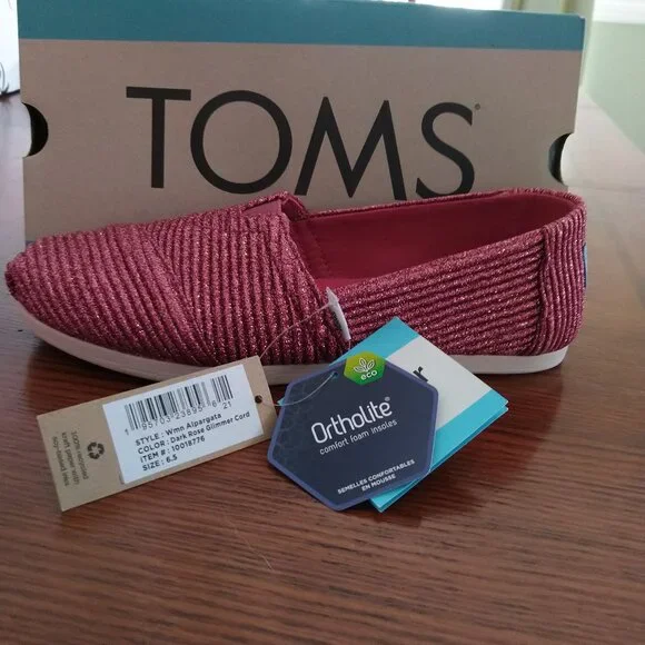 New w/Box TOMS - Picture 2 of 4